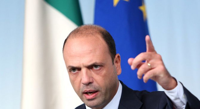 Италия изрази подкрепа за американските удари по Сирия