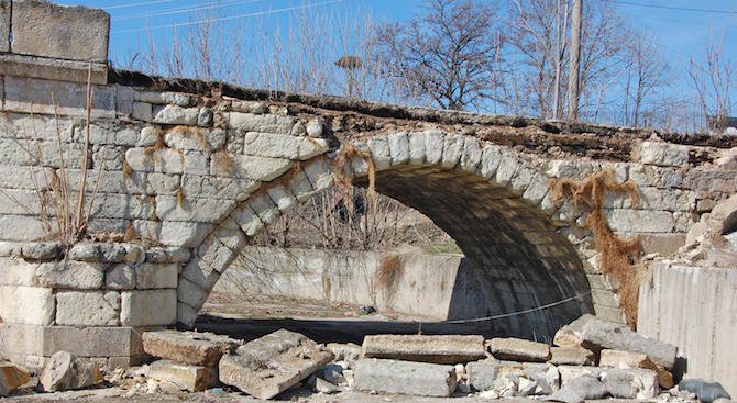 Община Харманли се нуждае от 500 000 лева за укрепване на &quot;Гърбавия мост&quot;