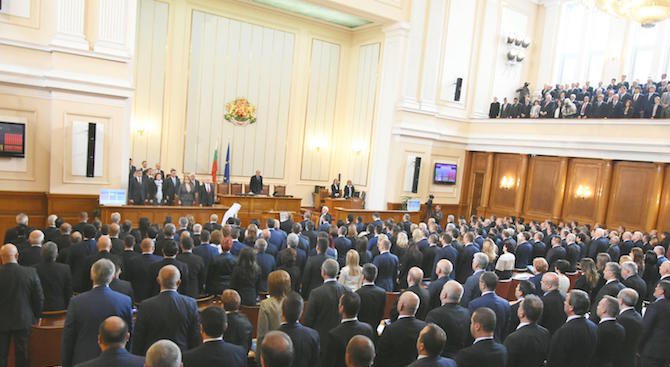 ДПС изключи Ангел Исаев от парламентарната си група