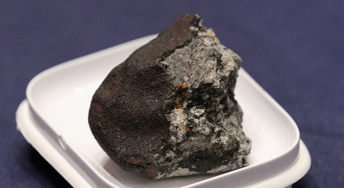 Продават метеорит на 4.6 млрд. години