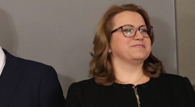 Златева: Да влезем в председателството на Съвета на ЕС с конкретни приоритети