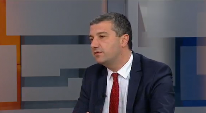 Драгомир Стойнев: ГЕРБ нямат управленска програма. Те само се опитват да крепят коалицията