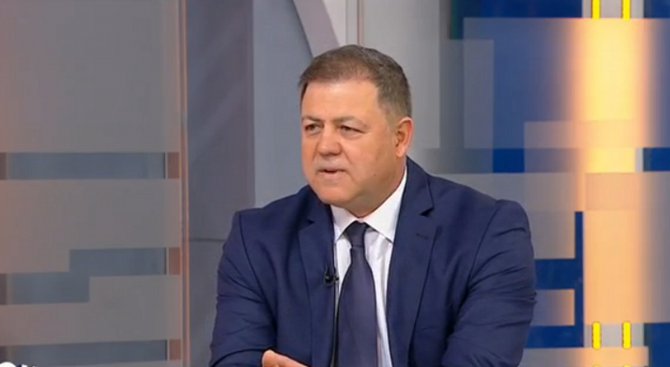 Николай Ненчев: Българската армия има три деца