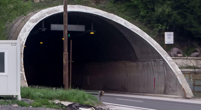 Тръбата за София на тунел &quot;Витиня&quot; ще се ремонтира само през нощта