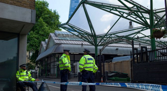 Британската полиция извърши контролирана експлозия в Лондон