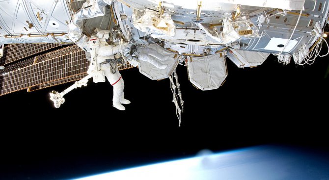 НАСА избра 12 нови астронавти измежду рекорден брой кандидати