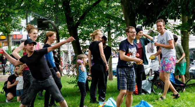Протестиращите срещу Г-20 заплашиха да лагеруват по парковете и площадите на Хамбург
