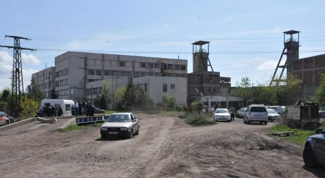 ГИТ Кюстендил: Заплатите на миньорите от Бобов дол са били забавени с два дни