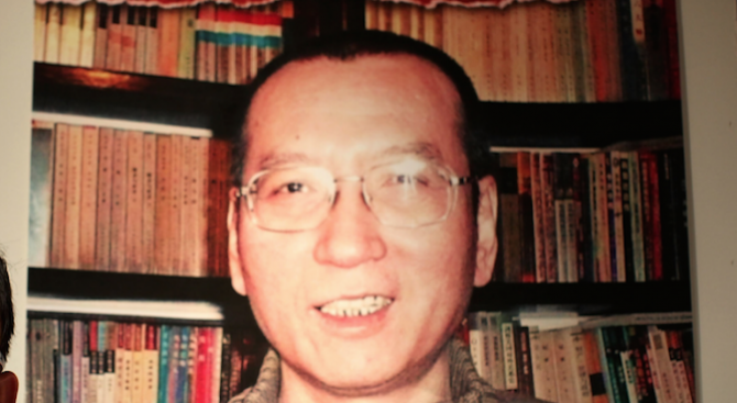 Тялото на китайския дисидент Лю Сяобо беше кремирано