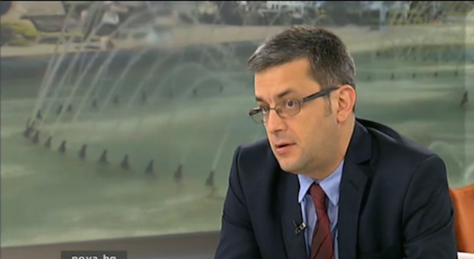 Тома Биков: БСП искат да правят панаир с комисията за НДК