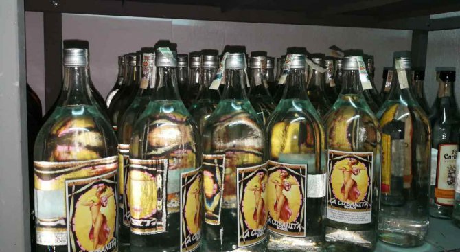 Българска следа в разбит канал за нелегален алкохол в Гърция