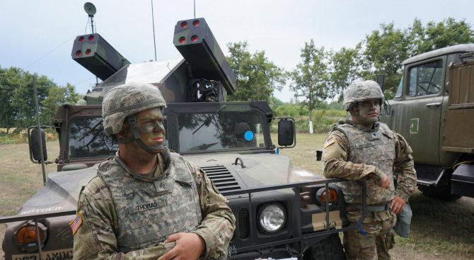 Военна техника от състава на българските и американските въоръжени сили ще бъде представена в София