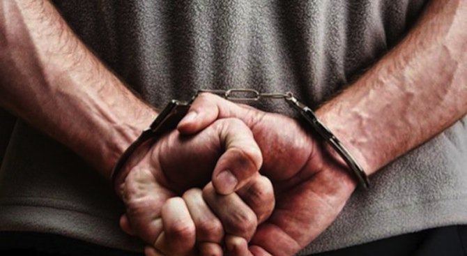 Многократно осъждан столичанин е задържан непосредствено след извършен от него грабеж