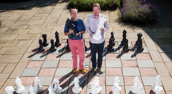 Учени обещаха 1 млн. долара за решение на шахматна задача