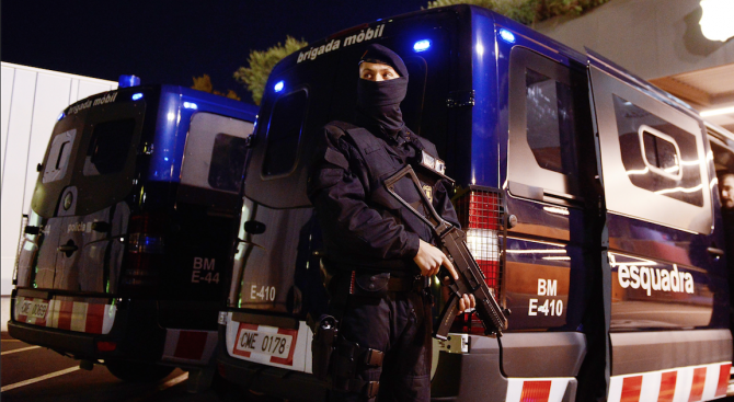 Антитерористична операция в Барселона, отцепиха &quot;Саграда Фамилия&quot; (видео+снимки)
