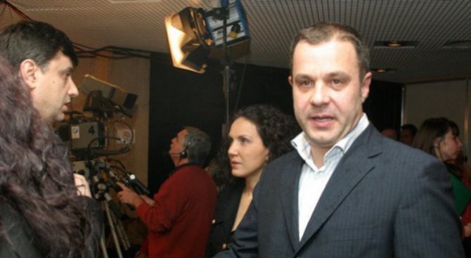 Кошлуков: Политика с шоу не се прави, иначе и Азис щеше да е премиер