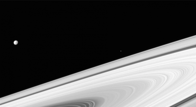 Сондата &quot;Касини&quot; днес ще се разпадне в атмосферата на Сатурн