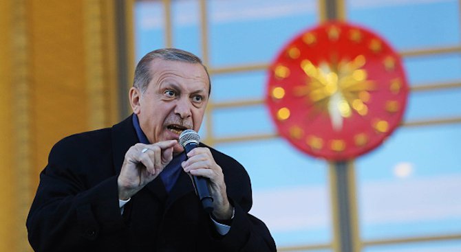 Ердоган: Турската армия е на границата и може да нахлуе в Ирак