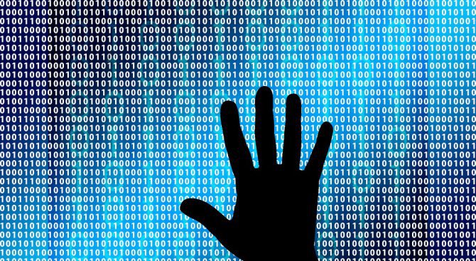Заплахите в киберпространството са свързани с възможността за тероризъм