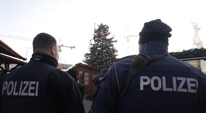 Информатор на германски полицаи е зовял за джихад