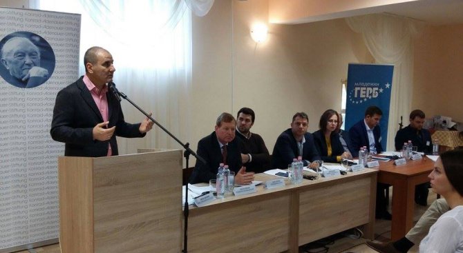 Цветанов: Фалшивите новини днес са част от инструментариума на БСП и ДПС
