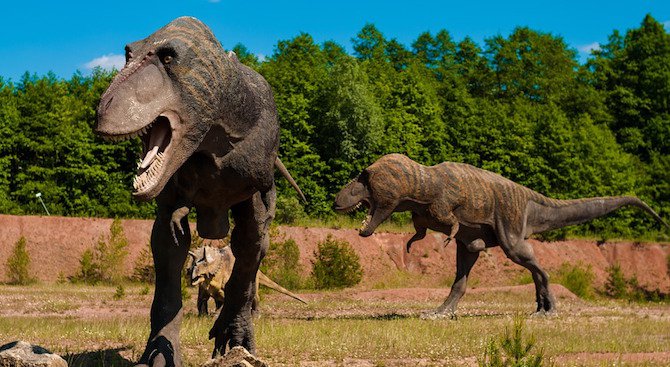 Измирането на динозаврите било случайно