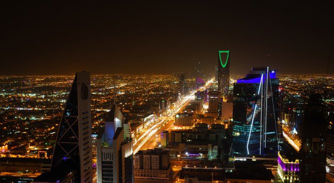 Обвинените саудитски принцове си купили свободата за 100 милиарда долара