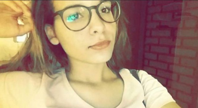 15-годишно момиче се самоуби заради свои голи снимки