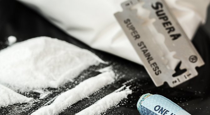 Заловиха 41-годишен мъж с голямо количество кокаин