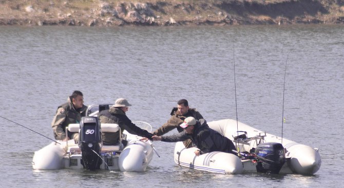 Полицията задържа 300 кг риба от бракониери в района на езерото Вая