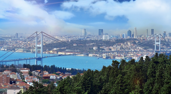 Засилени мерки за сигурност в Истанбул заради среща на върха