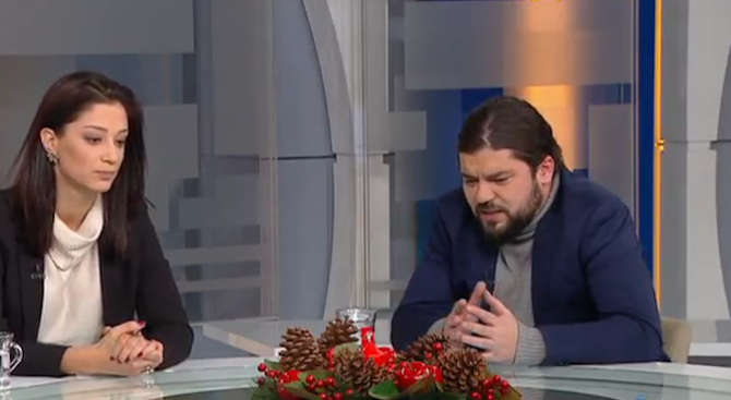Анализатори: Решението за мораториума е точка за опозицията