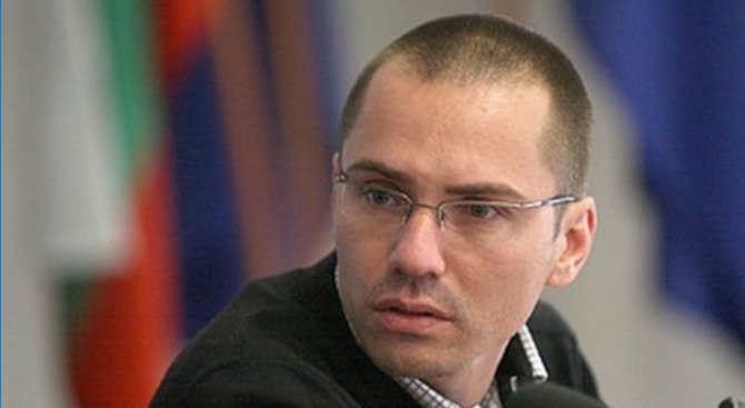 Ангел Джамбазки: Не развиваме планините си заради шепа хора