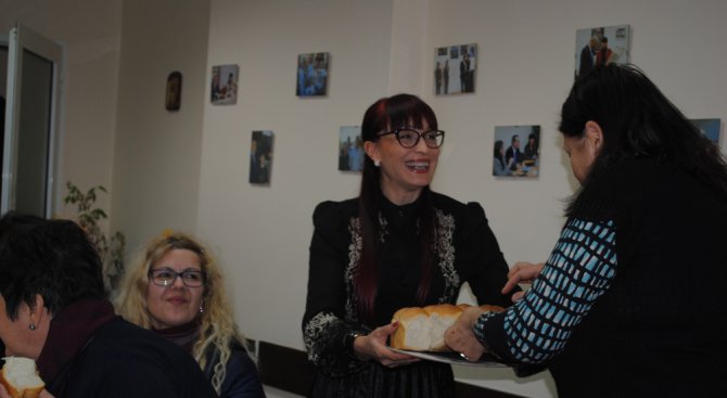 Даниела Савеклиева: Решението на МС е добрата новина на деня