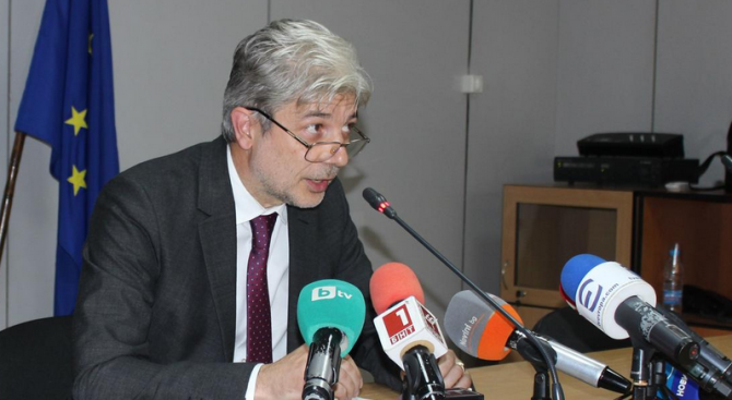 Екоминистърът и кметът на Банско с брифинг относно решението за Пирин