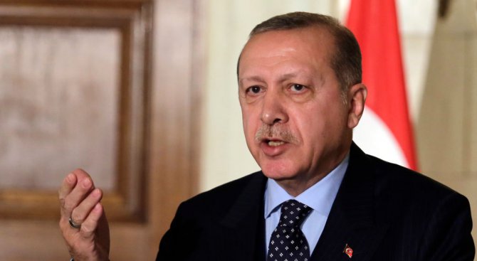 Ердоган смъмри френски журналист