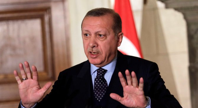 Ердоган заяви, че някои журналисти подхранват тероризма