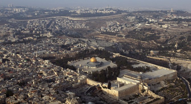 &quot;Ню Йорк таймс&quot;: САЩ ускоряват преместването на посолството си в Ерусалим