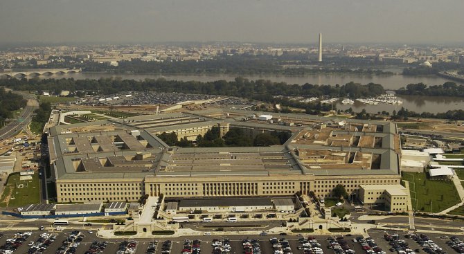 Пентагонът: Да се използват ядрени оръжия и при кибератака