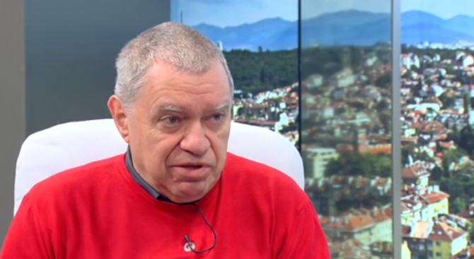 Проф. Константинов: В речта на Радев се усети ревност относно външната политика на Борисов