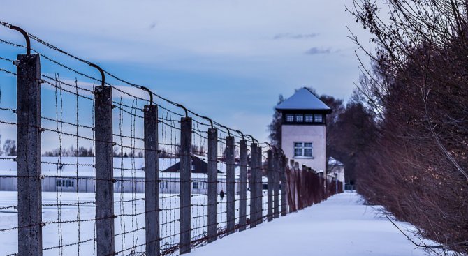 Затвор грози онези, които наричат бившите нацистките концлагери в Полша &quot;полски лагери на смърт