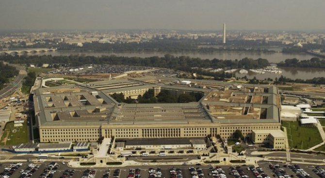 Белият дом иска от Пентагона повече варианти за действие по отношение на Северна Корея