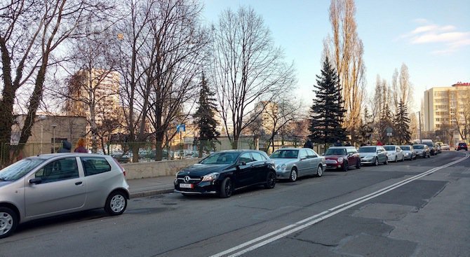 Временно променят движението в София