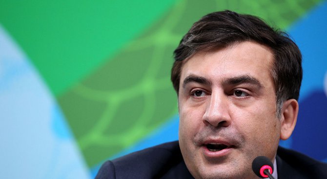 Екстрадираният от Украйна Михаил Саакашвили пристигна в Холандия