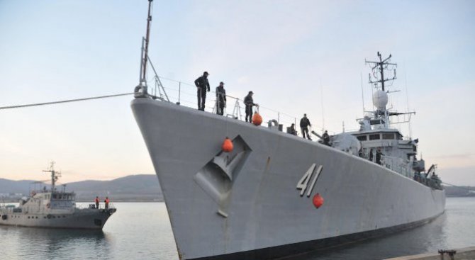 Фрегатата "Дръзки" ще участва в съвместно учение с кораби от Втората постоянна военноморск