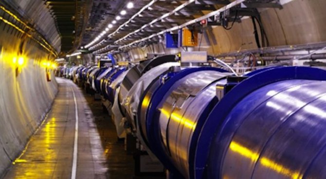 В ЦЕРН измериха с висока точност масата на W-бозона