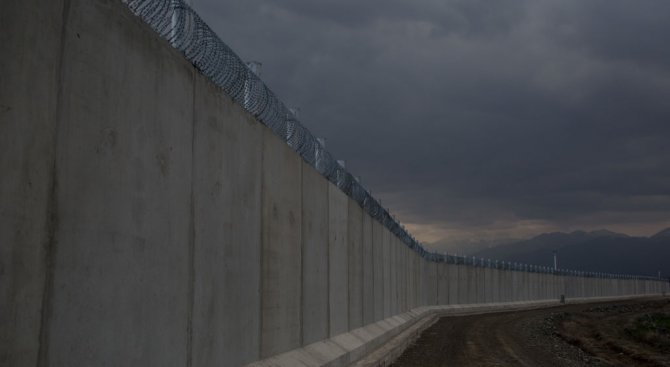 Заловиха 33-ма мигранти при опит да преминат нелегално от Турция към България
