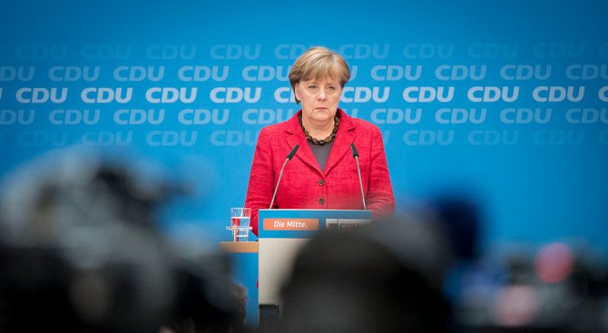 Ангела Меркел назначава противник на имиграцията за здравен министър