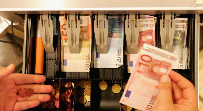 Пуснаха латвийския банкер №1 на свобода срещу 100 000 евро