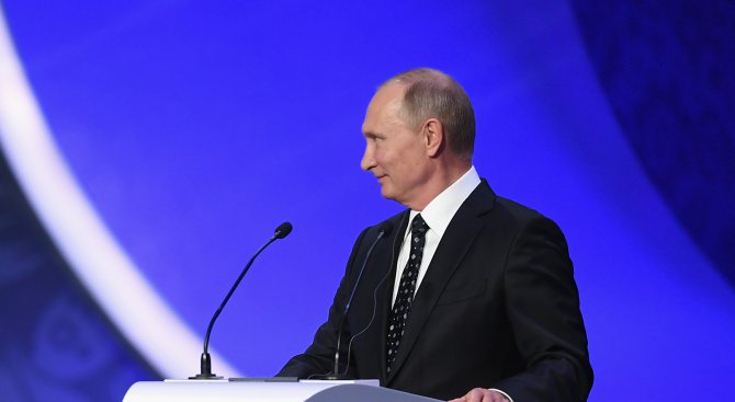 Путин: Американската ПРО е безсилна пред наши ракети (обновена+видео)